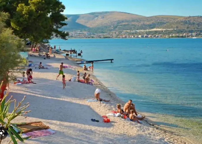 Luxury Villa, 40 Sqm Heated Private Pool, Gym, Seaview, 200m To Beach, 7 Bedrooms Villa *