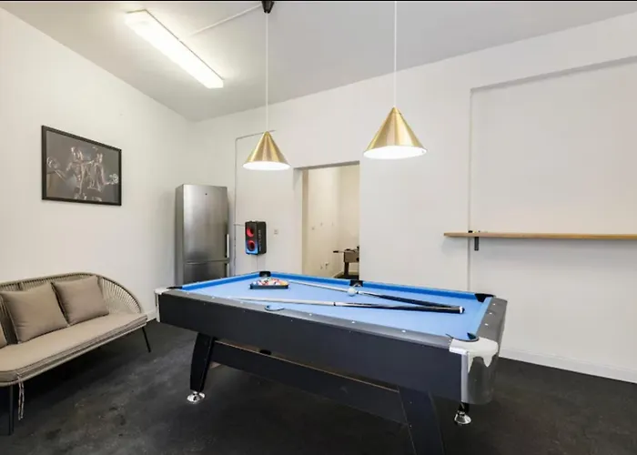 Luxury Villa, 40 Sqm Heated Private Pool, Gym, Seaview, 200m To Beach, 7 Bedrooms Trogir